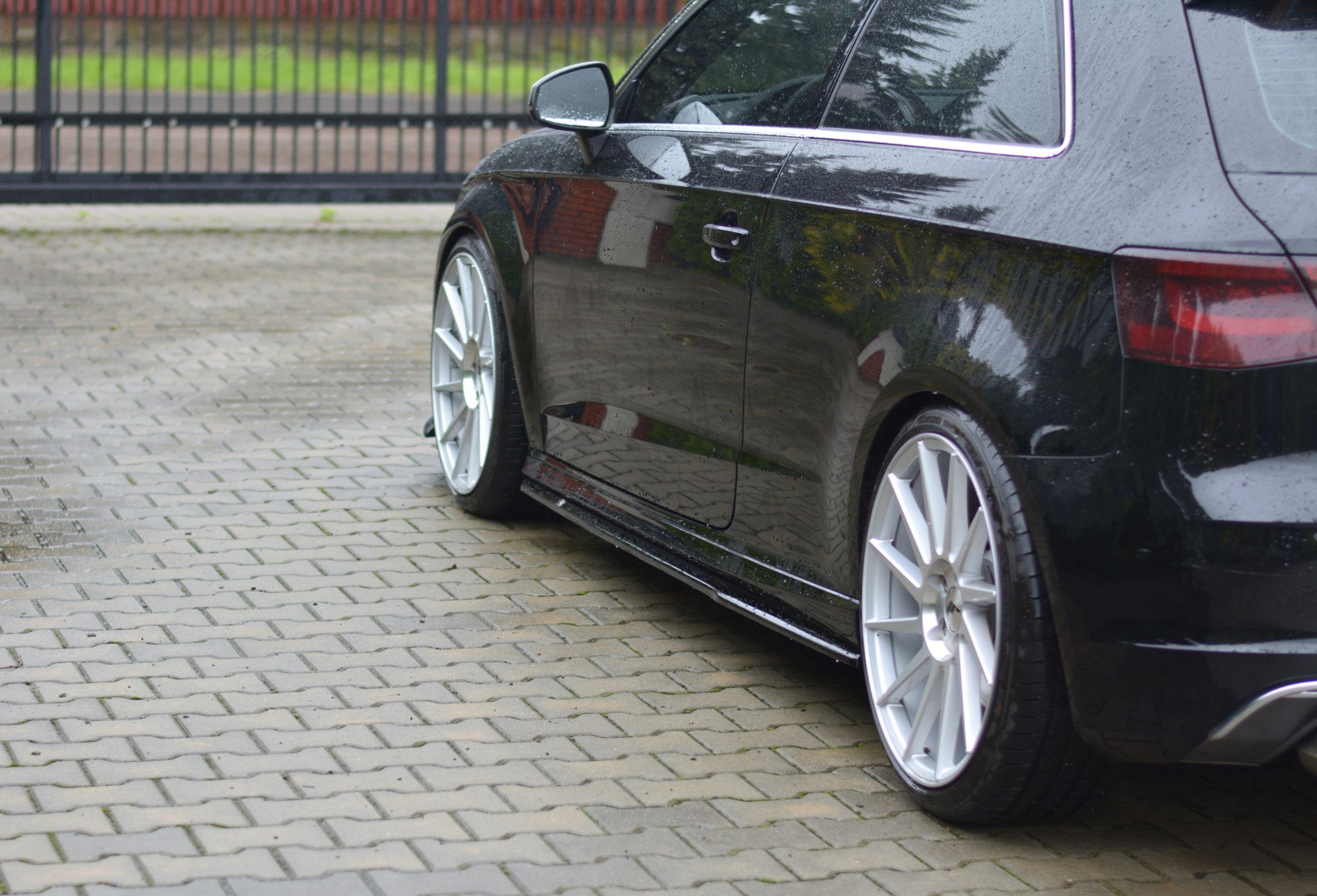 Side Skirts Diffusers Audi S3 / A3 S-line 8V / 8V FL Hatchback - 2
