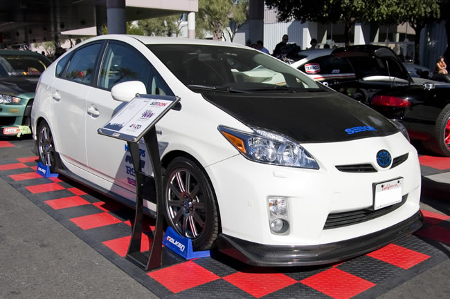 TOYOTA PRIUS 10-12 SEIBON OEM CARBON HOOD - 2