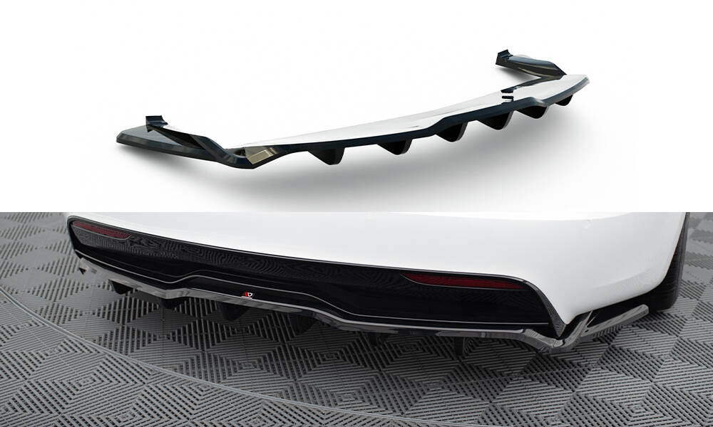 Central Rear Splitter (Vertical Bars) V.2 Tesla Model S Plaid Mk1 Facelift