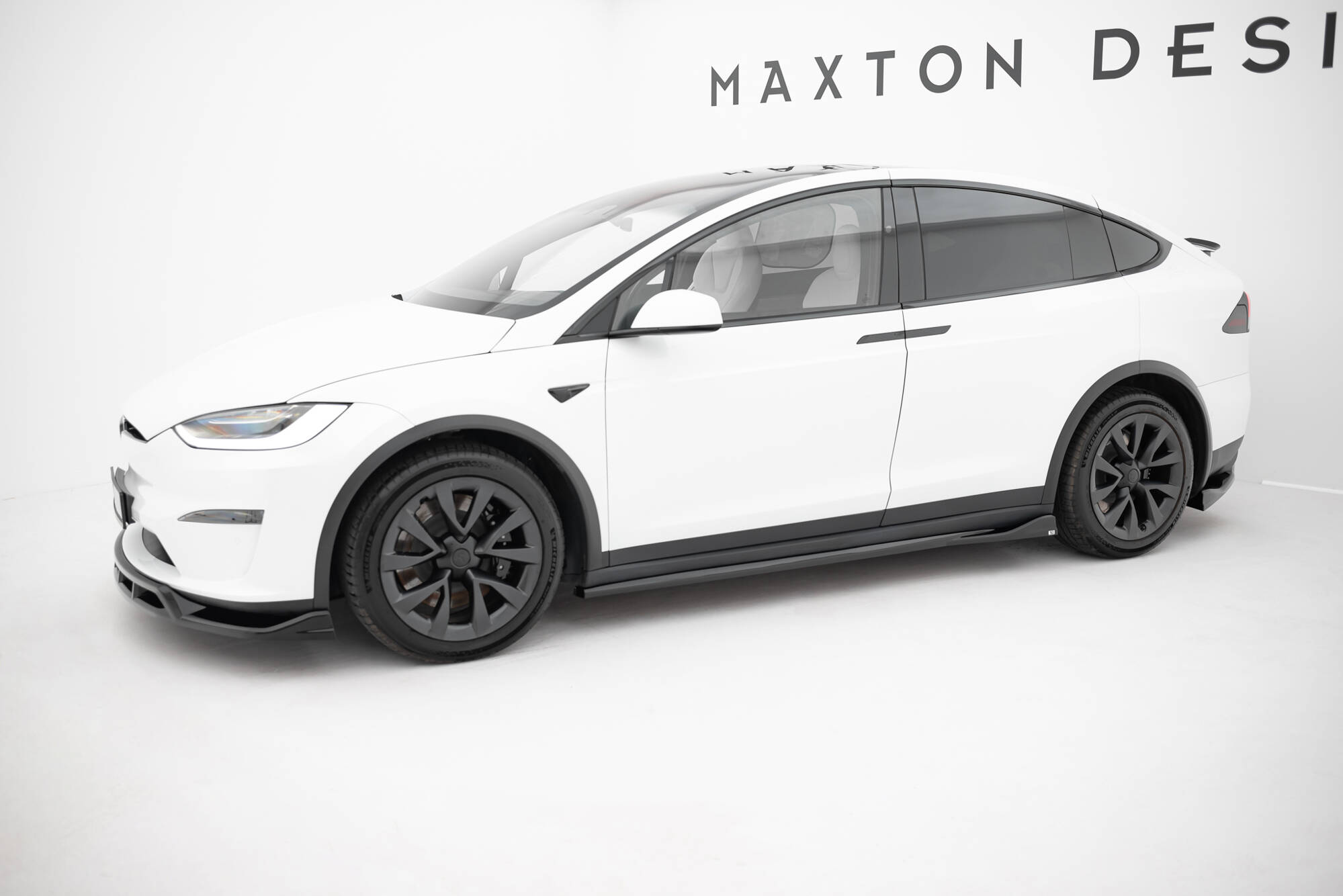 Side Skirts Diffusers V.2 Tesla Model X Mk1 Facelift - 2