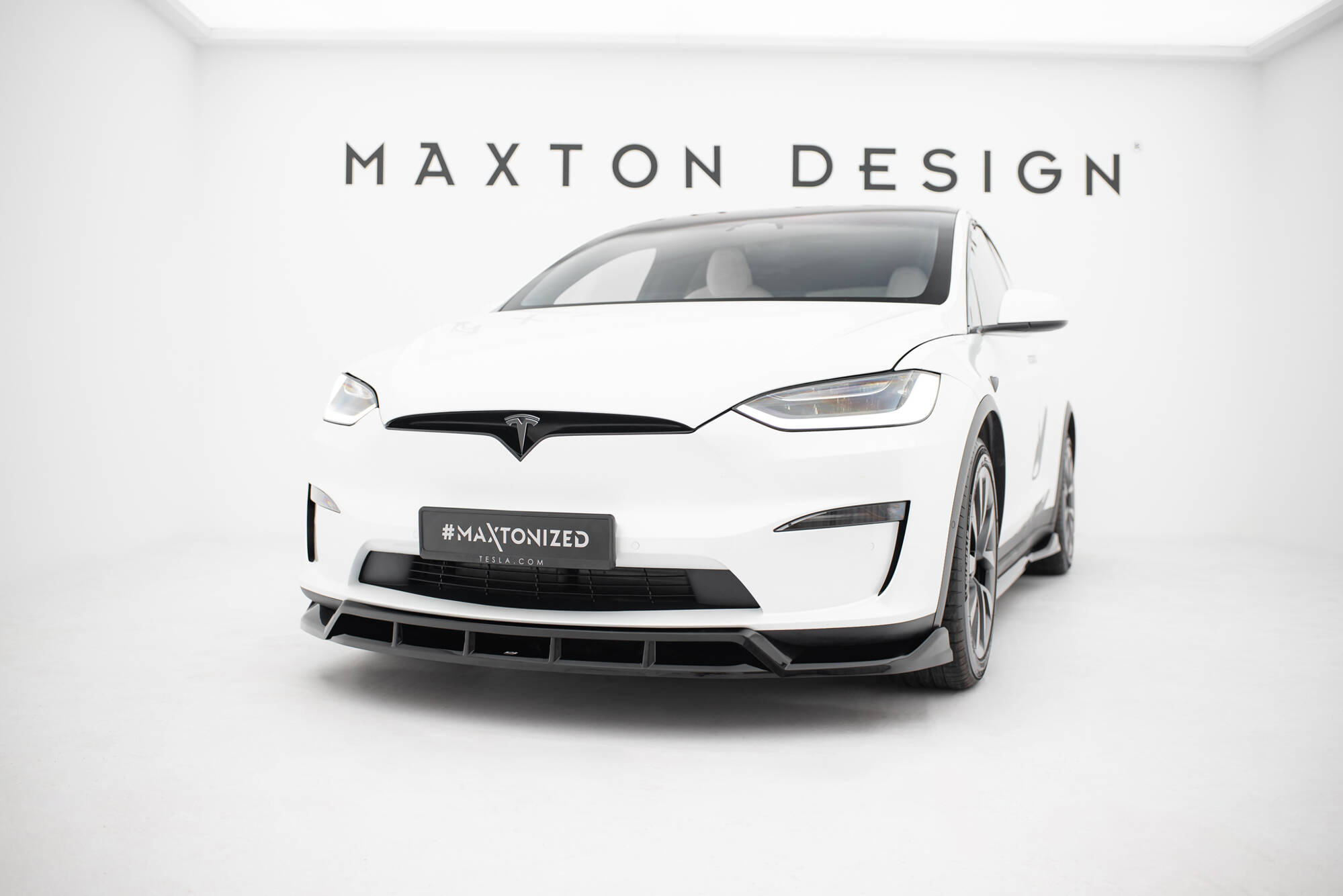 Front Splitter V.3 Tesla Model X Mk1 Facelift - 3