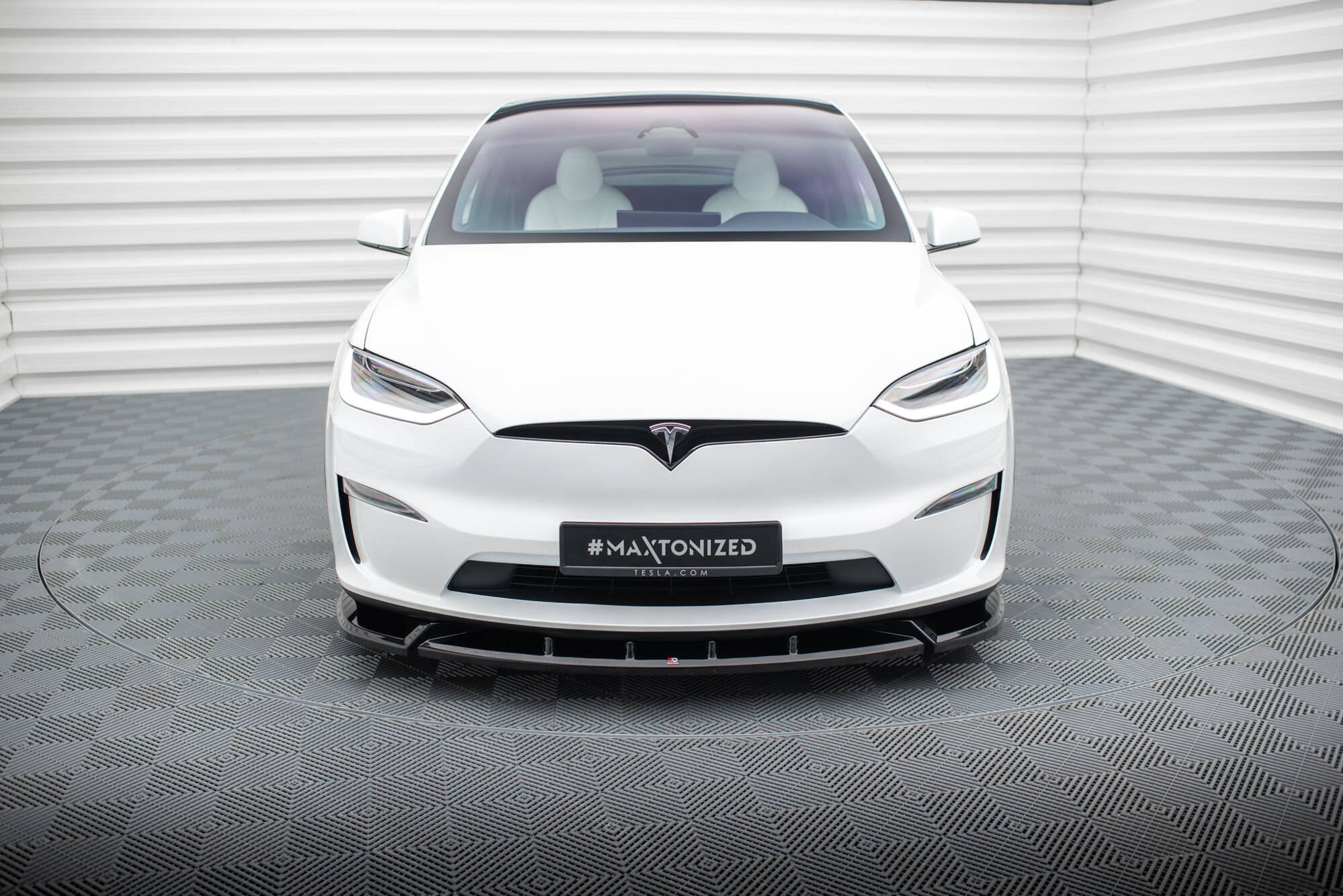 Front Splitter V.2 Tesla Model X Mk1 Facelift - 2