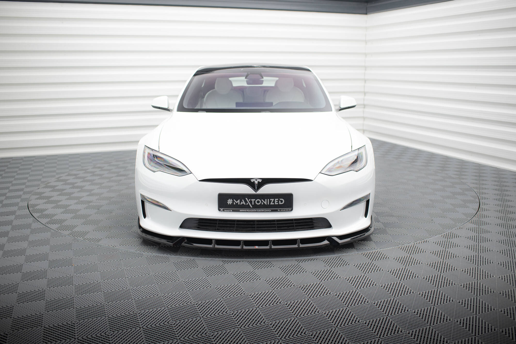 Front Splitter V.1 Tesla Model S Plaid Mk1 Facelift - 2