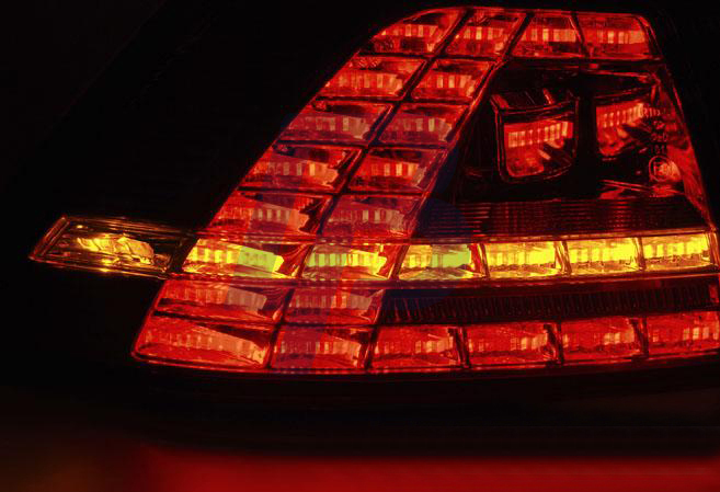 VW GOLF 7 13- RED SMOKE LED TAILLIGHTS GTI LOOK - 2
