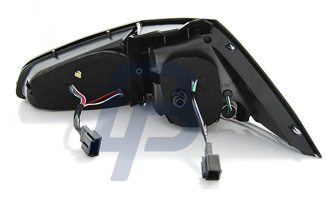 VW GOLF 7 13- SMOKE BLACK LED TAILLIGHTS BAR - 3
