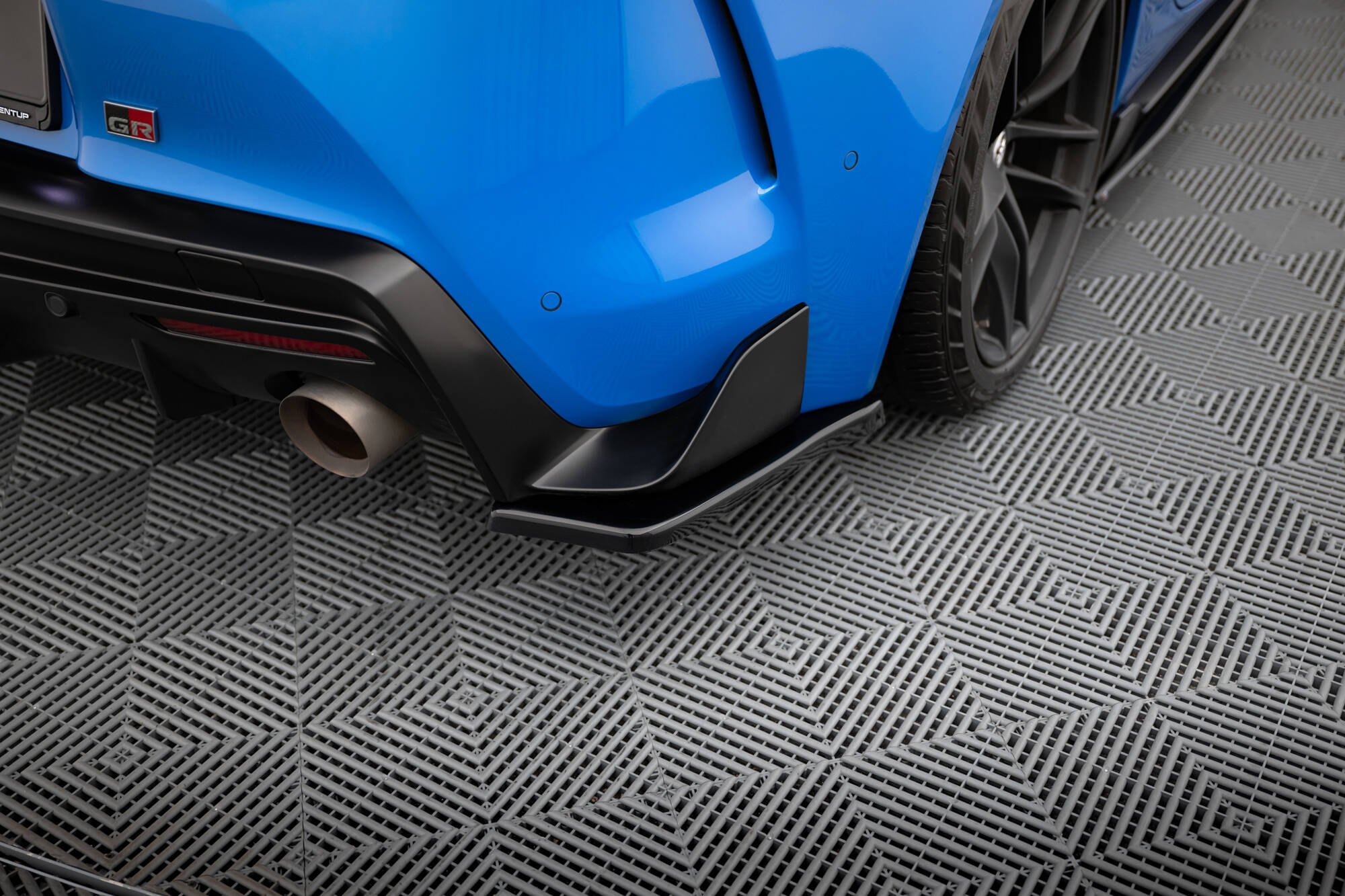 Rear Side Splitters V.1 Toyota Supra Mk5 - 2