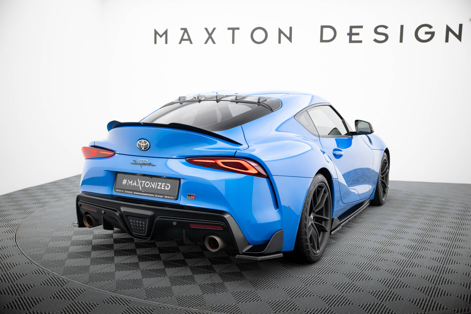 Rear Window Extension Toyota Supra Mk5 - 7