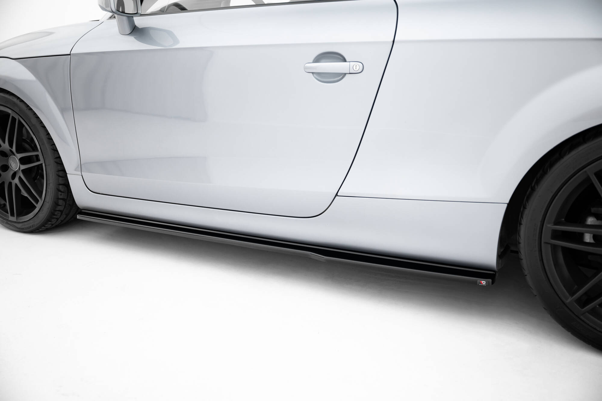 Side Skirts Diffusers Audi TT S / S-Line Mk2 8J - 2