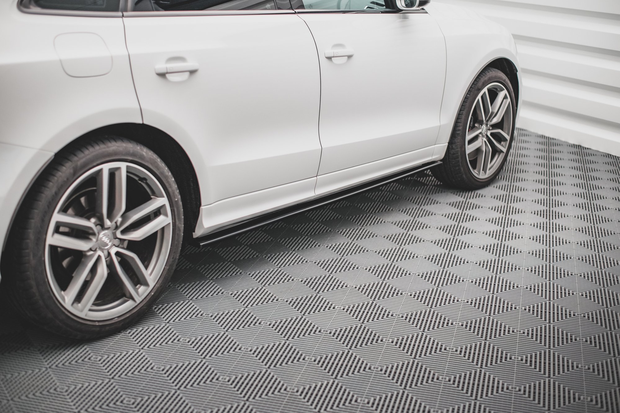Side Skirts Diffusers Audi SQ5 MK1 (8R) (2012-2017) - 2