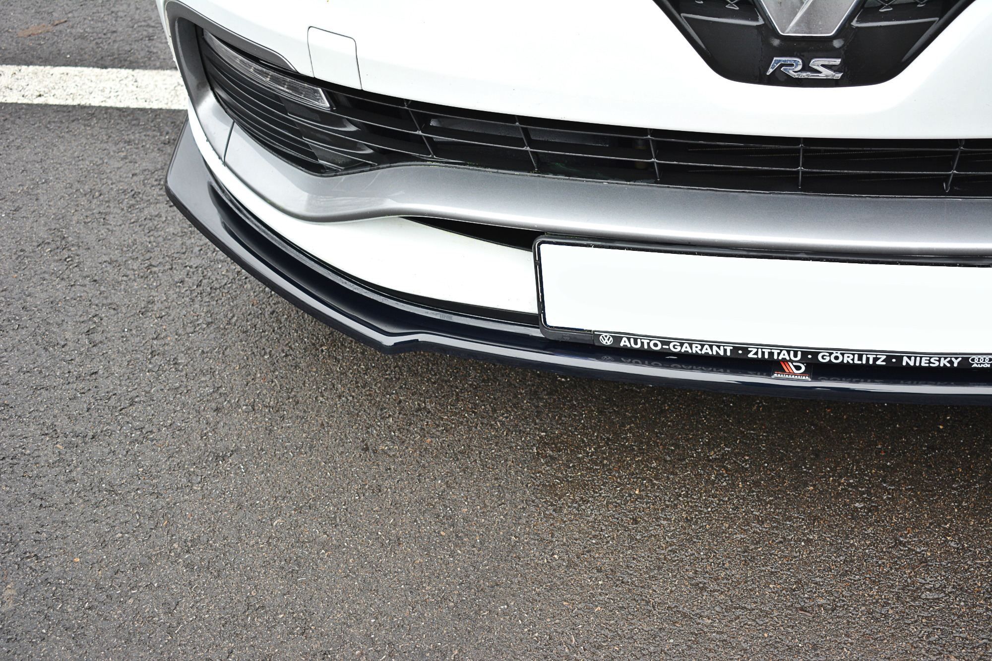 FRONT SPLITTER RENAULT CLIO MK4 RS - 4