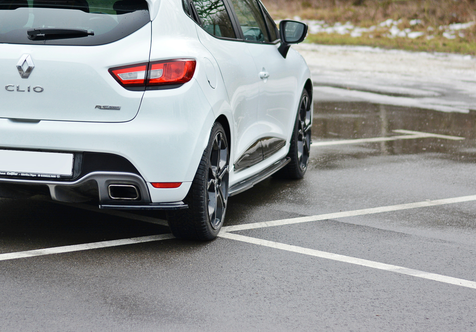 SIDE SKIRTS DIFFUSERS RENAULT CLIO MK4 RS - 2