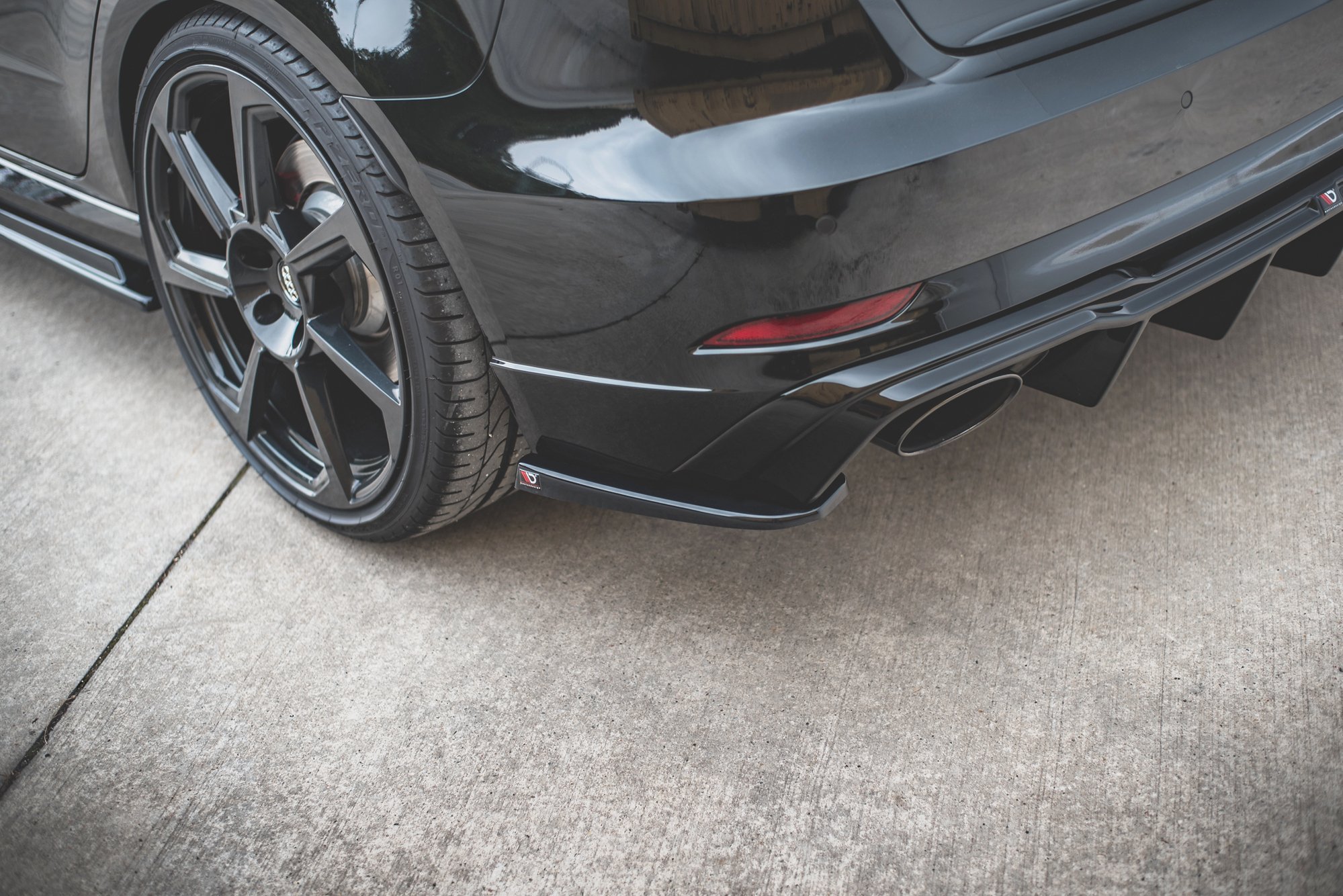 Rear Side Splitters V.2 Audi RS3 8V Sportback Facelift (2017-UP) - 3