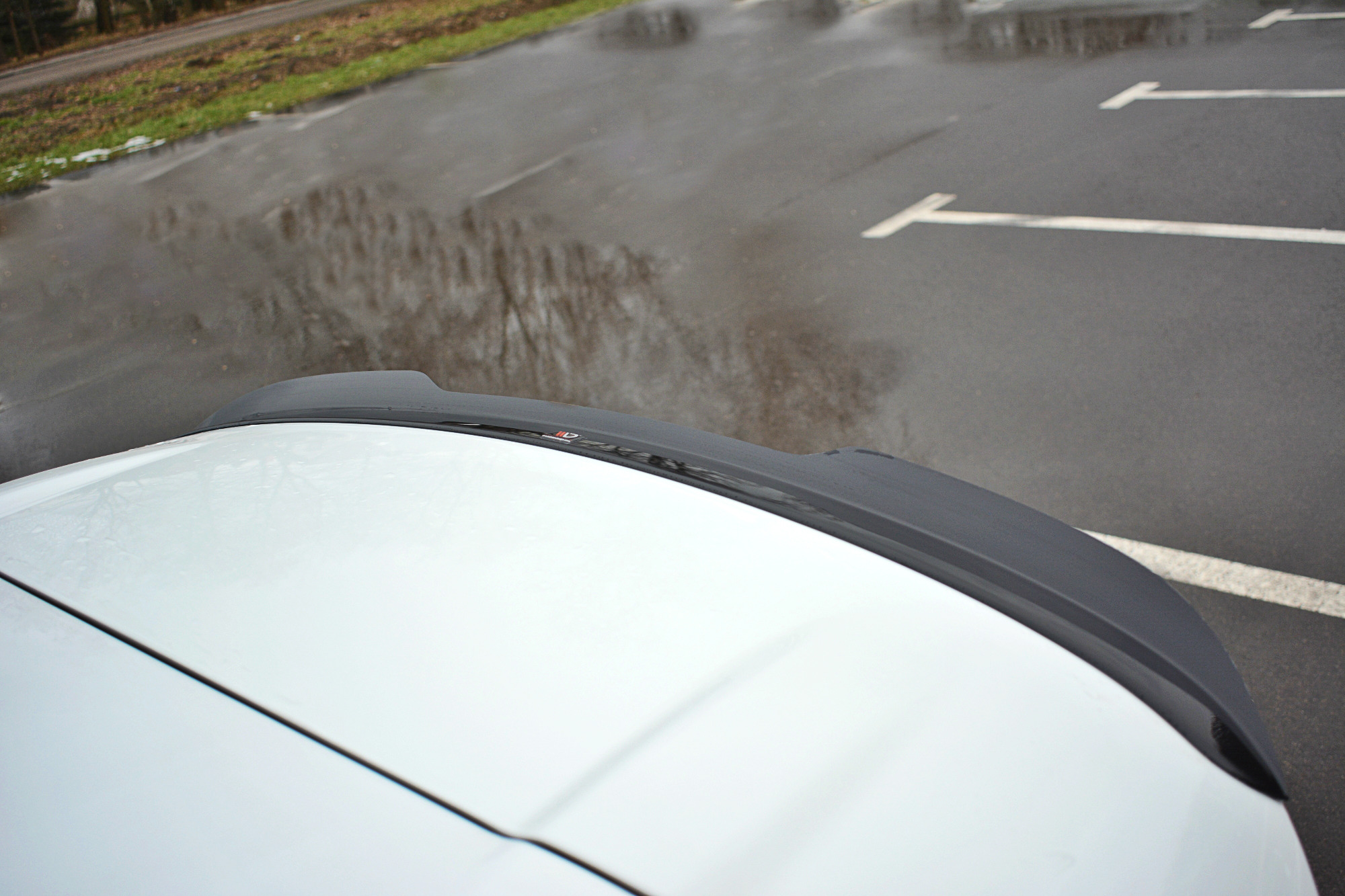 SPOILER CAP RENAULT CLIO MK4 RS - 3