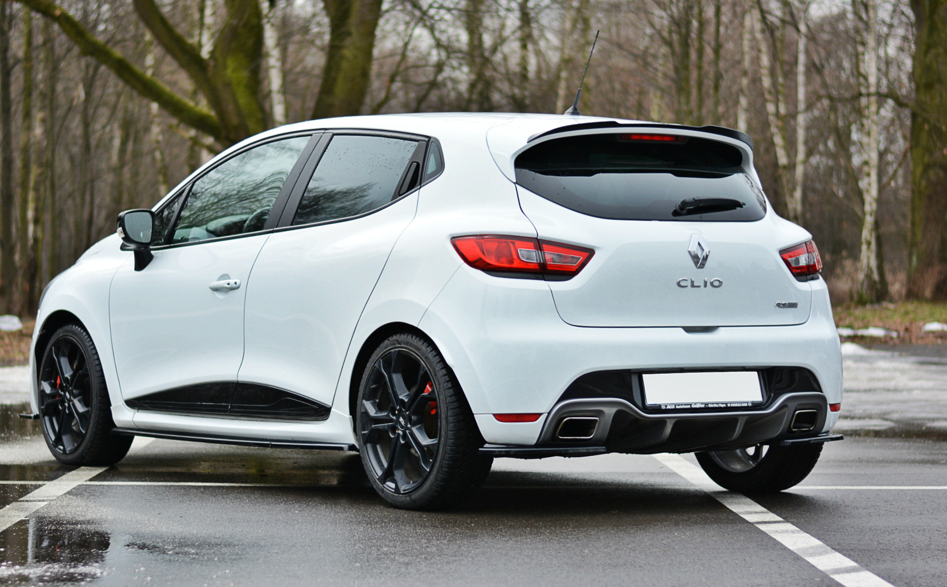 SPOILER CAP RENAULT CLIO MK4 RS - 2