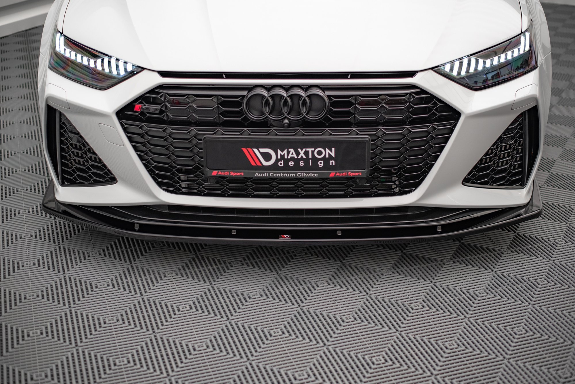 Front Splitter V2 Audi RS6 C8 / RS7 C8 (2019-) - 2