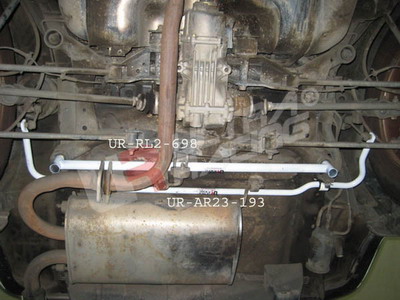 NISSAN X TRAIL 01-07 ULTRARACING REAR SWAY BAR 23MM