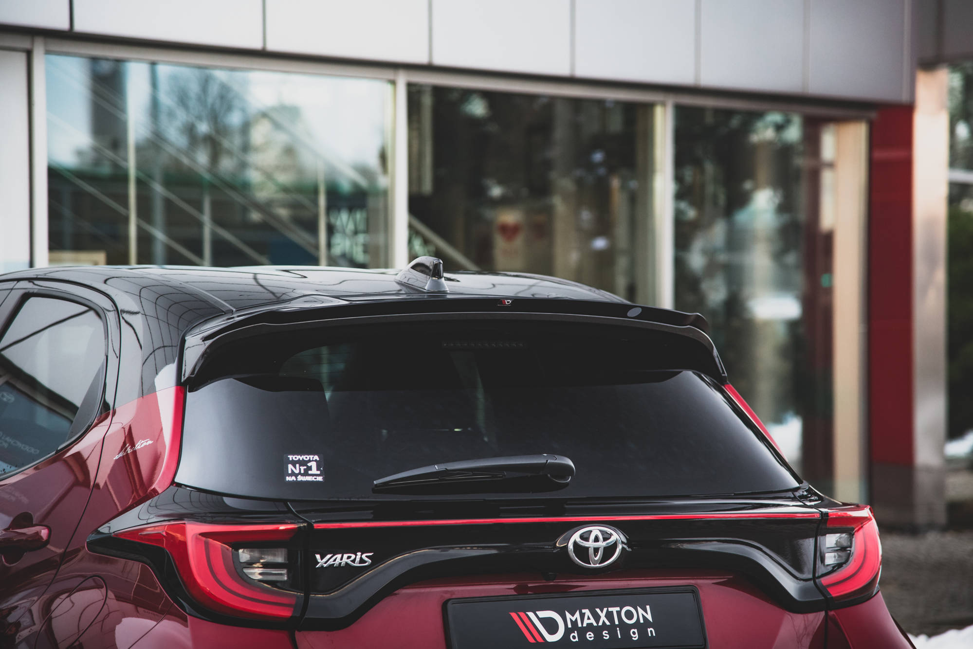 Spoiler CAP V.1 Toyota Yaris Mk4 - 4