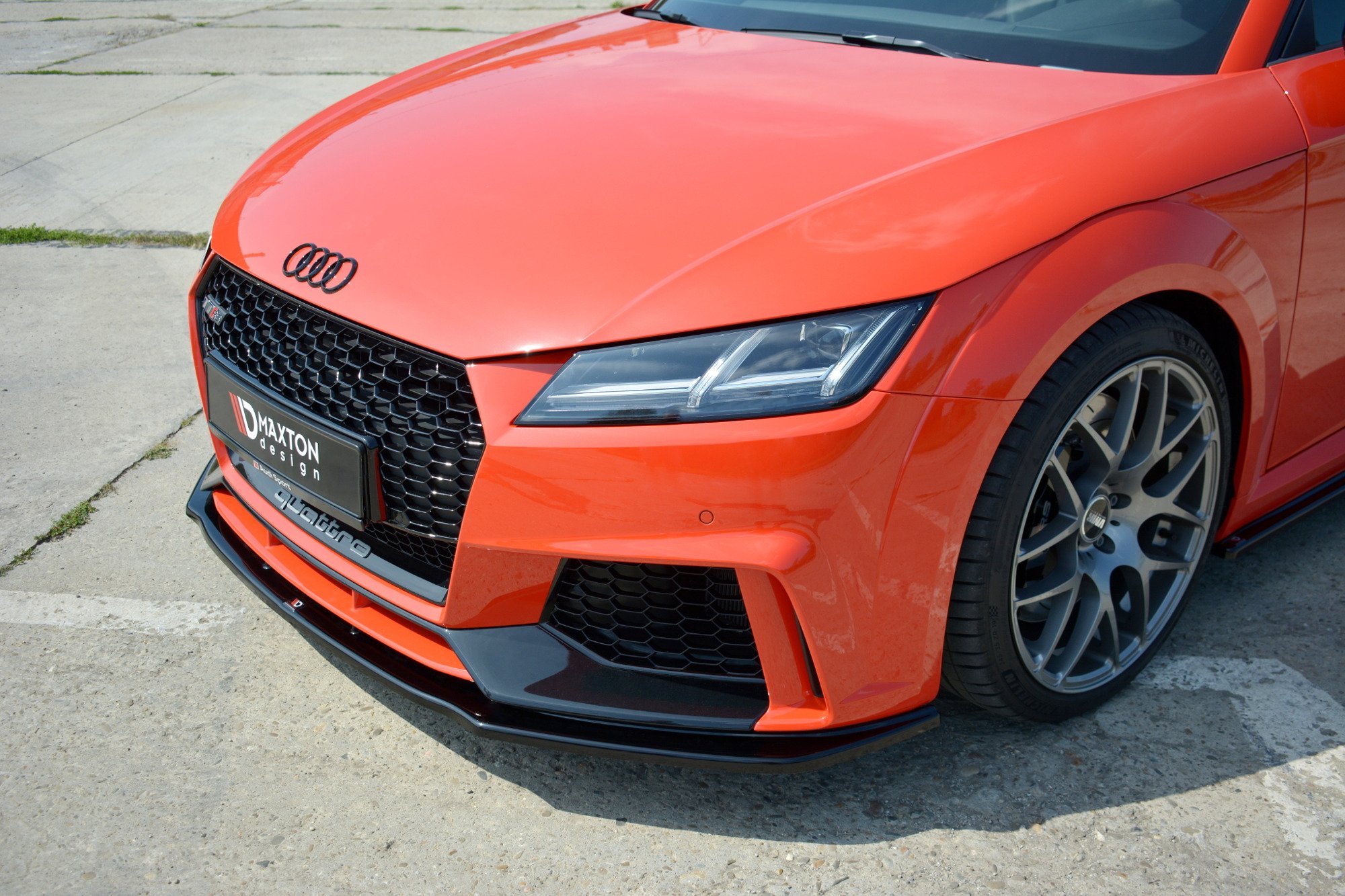 Front Splitter V.1 Audi TT MK3 (8S) RS (2016-2020) - 4