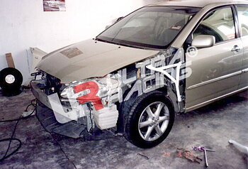 TOYOTA ALTIS/COROLLA E12 01+ ULTRA-R 3-POINT FENDER BRACKETS