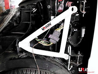 SMART FORTWO 451 07+ ULTRARACING FRONT FENDER BRACKETS