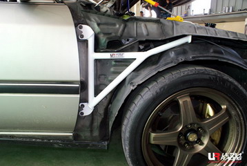 TOYOTA CARINA II 87-92 2.0 ULTRA-R 3-PUNKTS SKÄRMSTAG