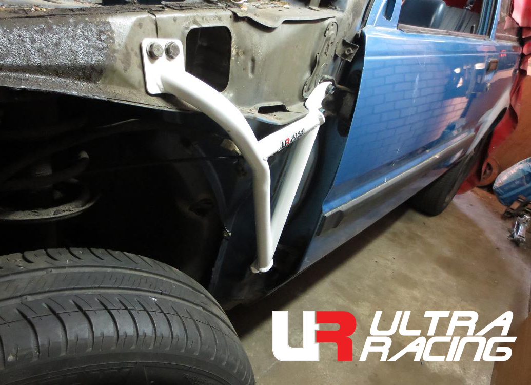 TOYOTA STARLET EP70/72 ULTRARACING 3-POINT FENDER BRACKETS - 5