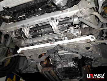 BMW 3-SERIES E92 06+ 3.5 ULTRARACING FRONT LOWER TIEBAR