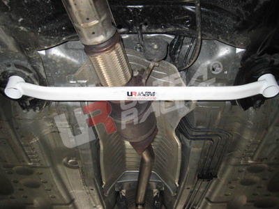 HONDA ODYSSEY 05+ ULTRARACING 2-POINT FRONT LOWER BAR