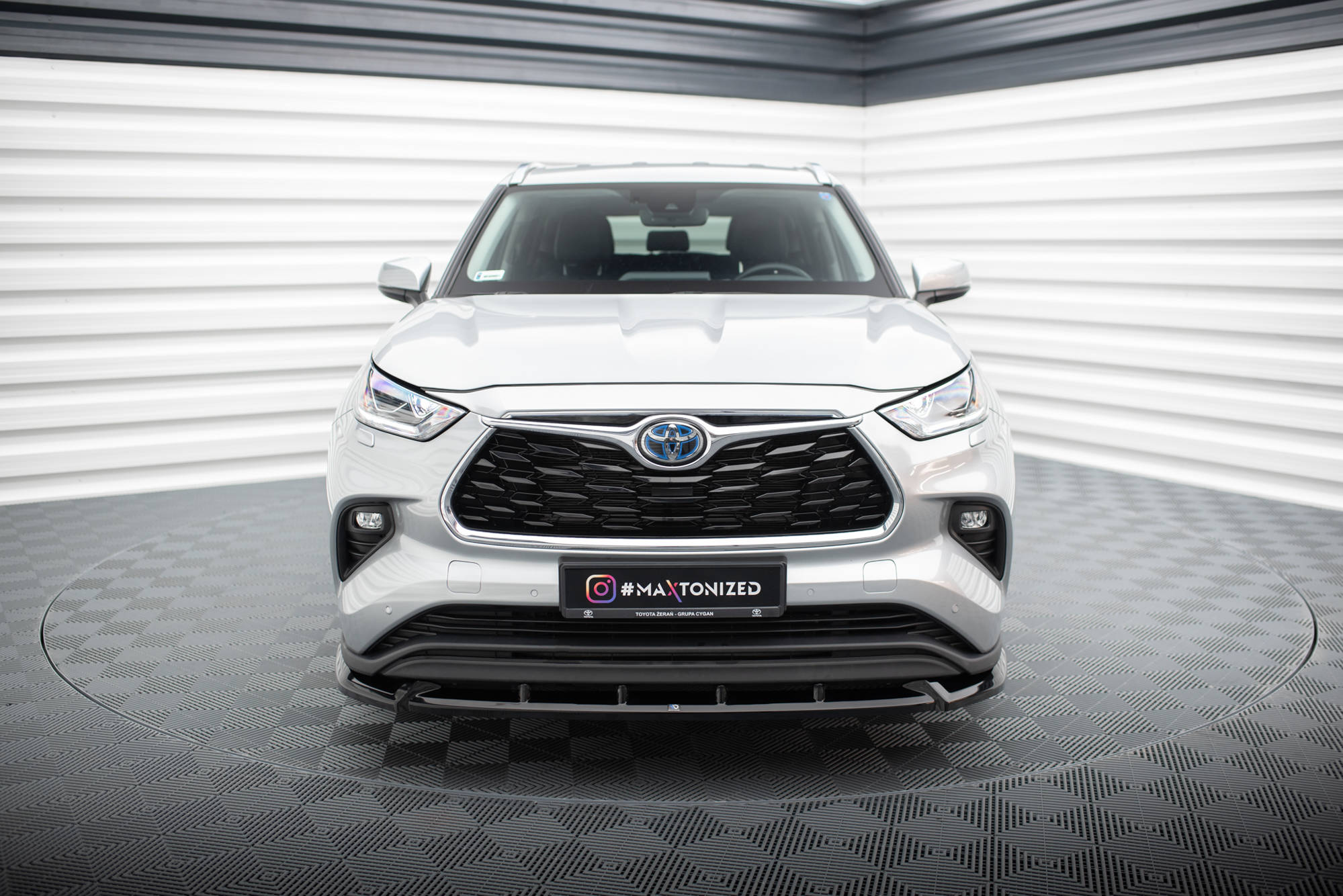 Front Splitter Toyota Highlander Mk4 - 2