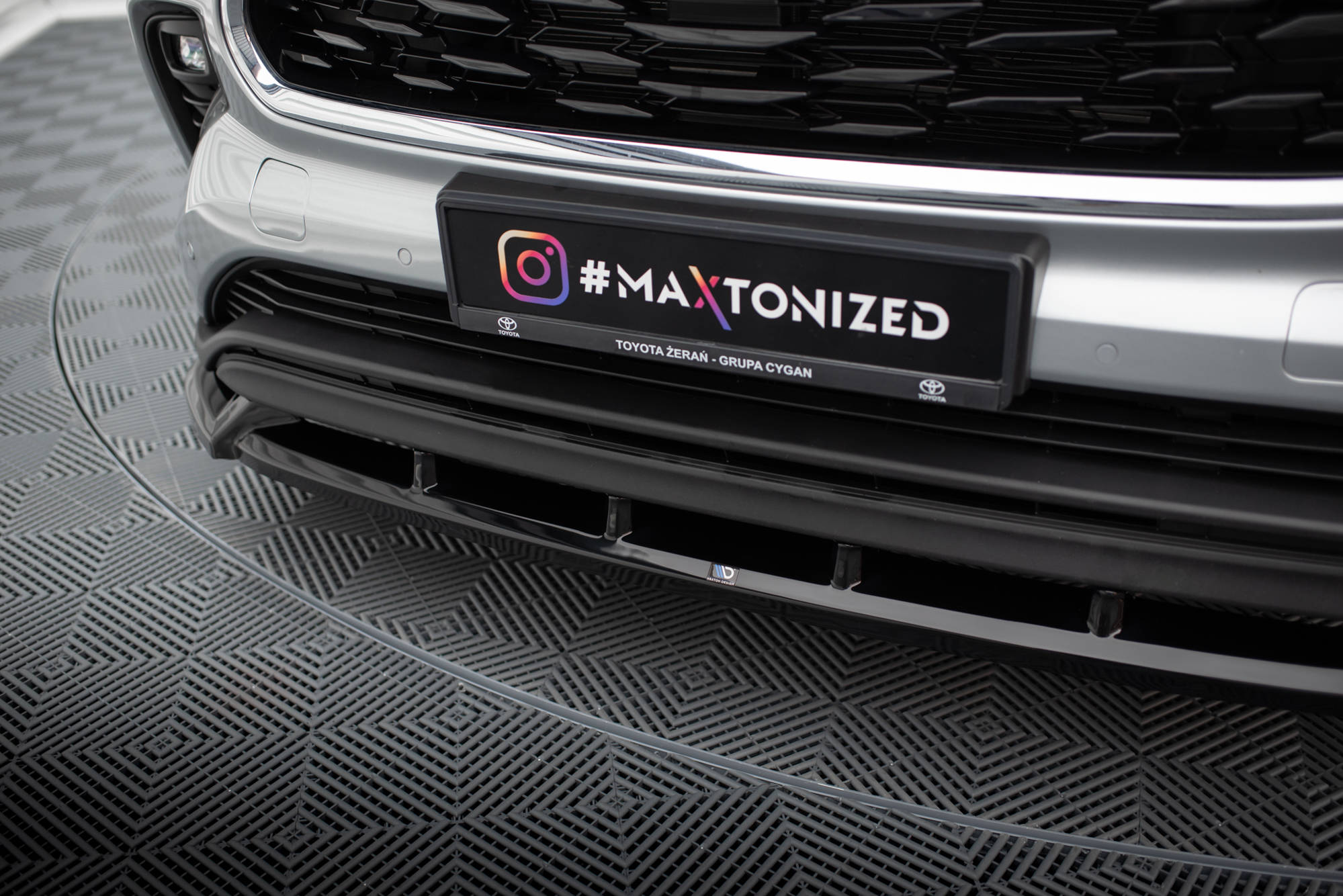 Front Splitter Toyota Highlander Mk4 - 4