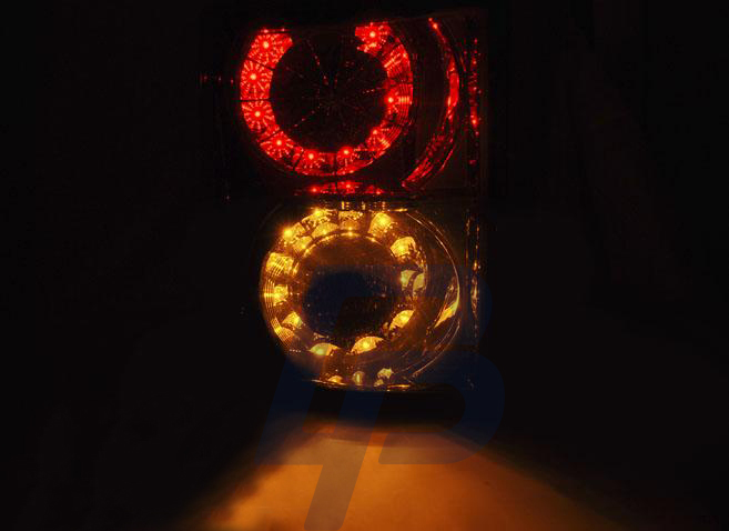 LAND ROVER RANGE ROVER III 02-12 BLACK LED TAILLIGHTS - 2