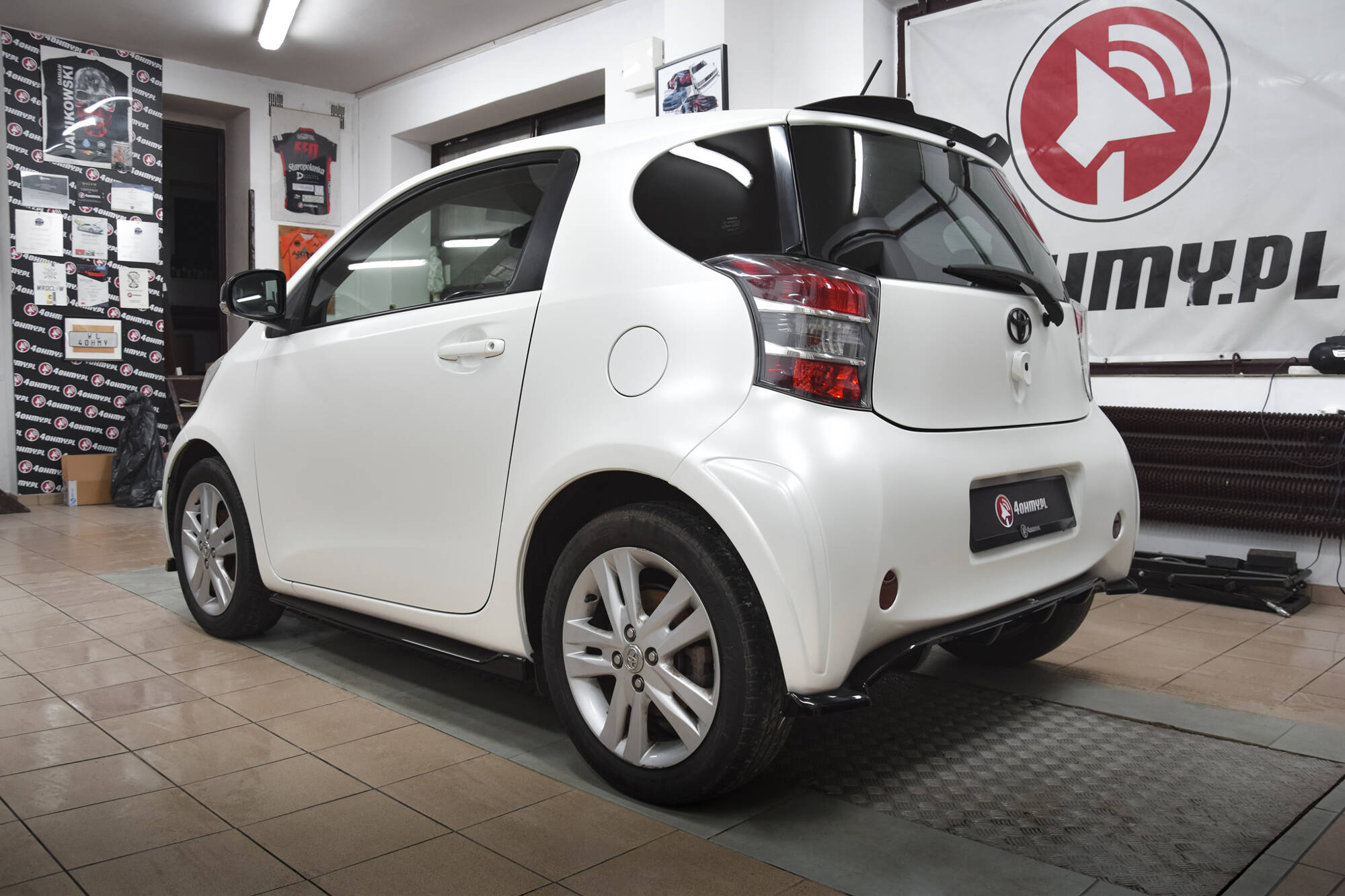 Spoiler CAP Toyota IQ - 4