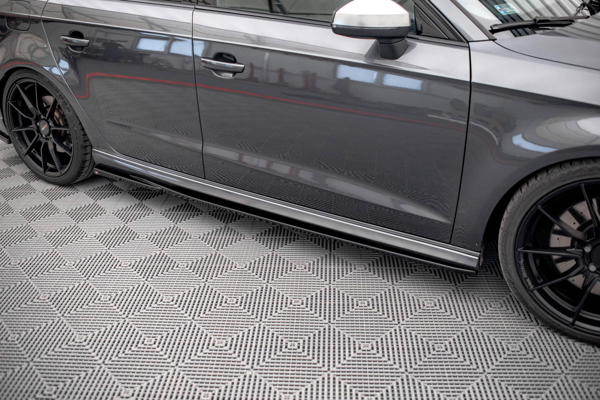 Side Skirts Diffusers Audi S3 / A3 S-Line Sportback 8V Facelift - 4