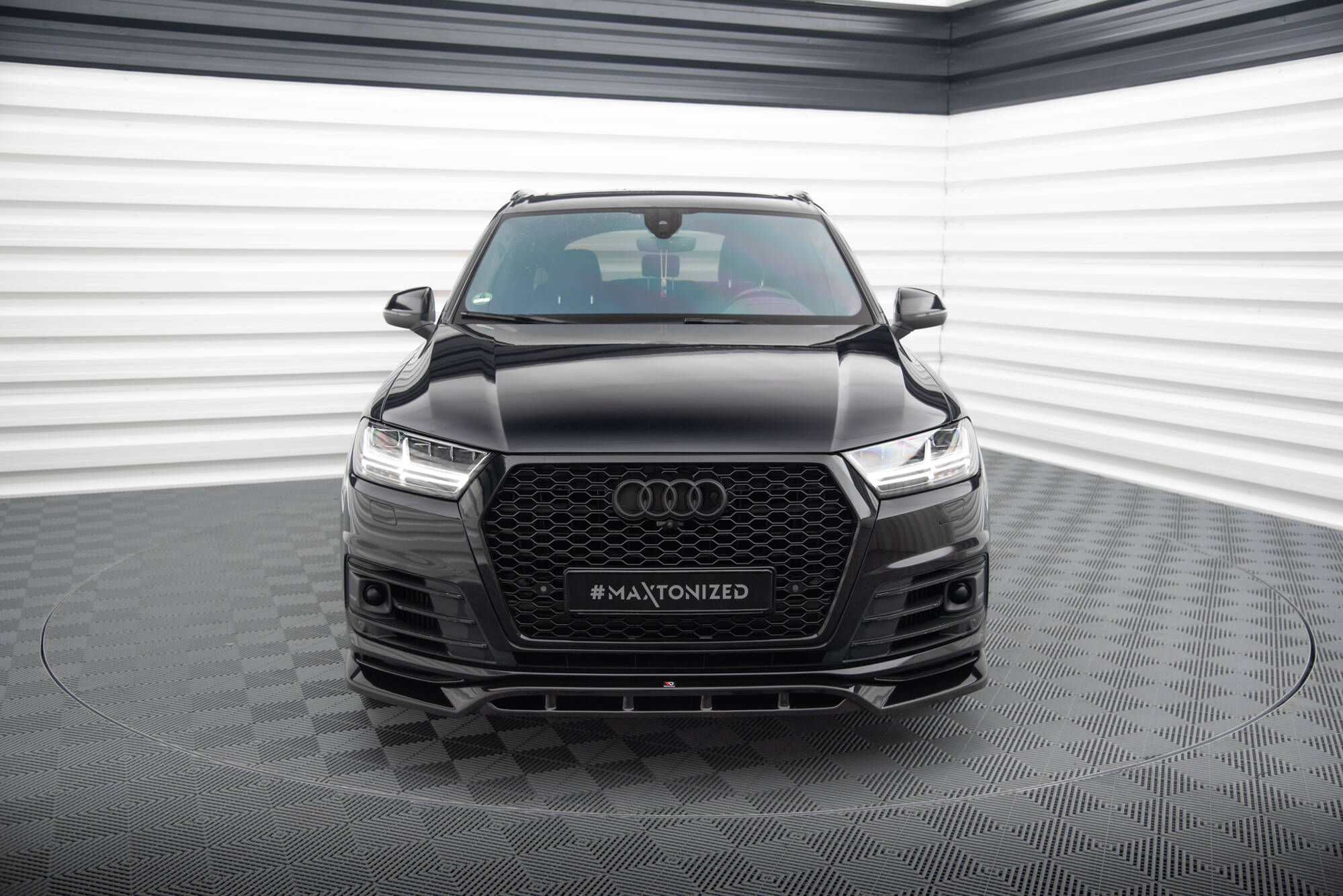 Front Splitter V.2 Audi SQ7 / Q7 S-Line Mk2 - 2