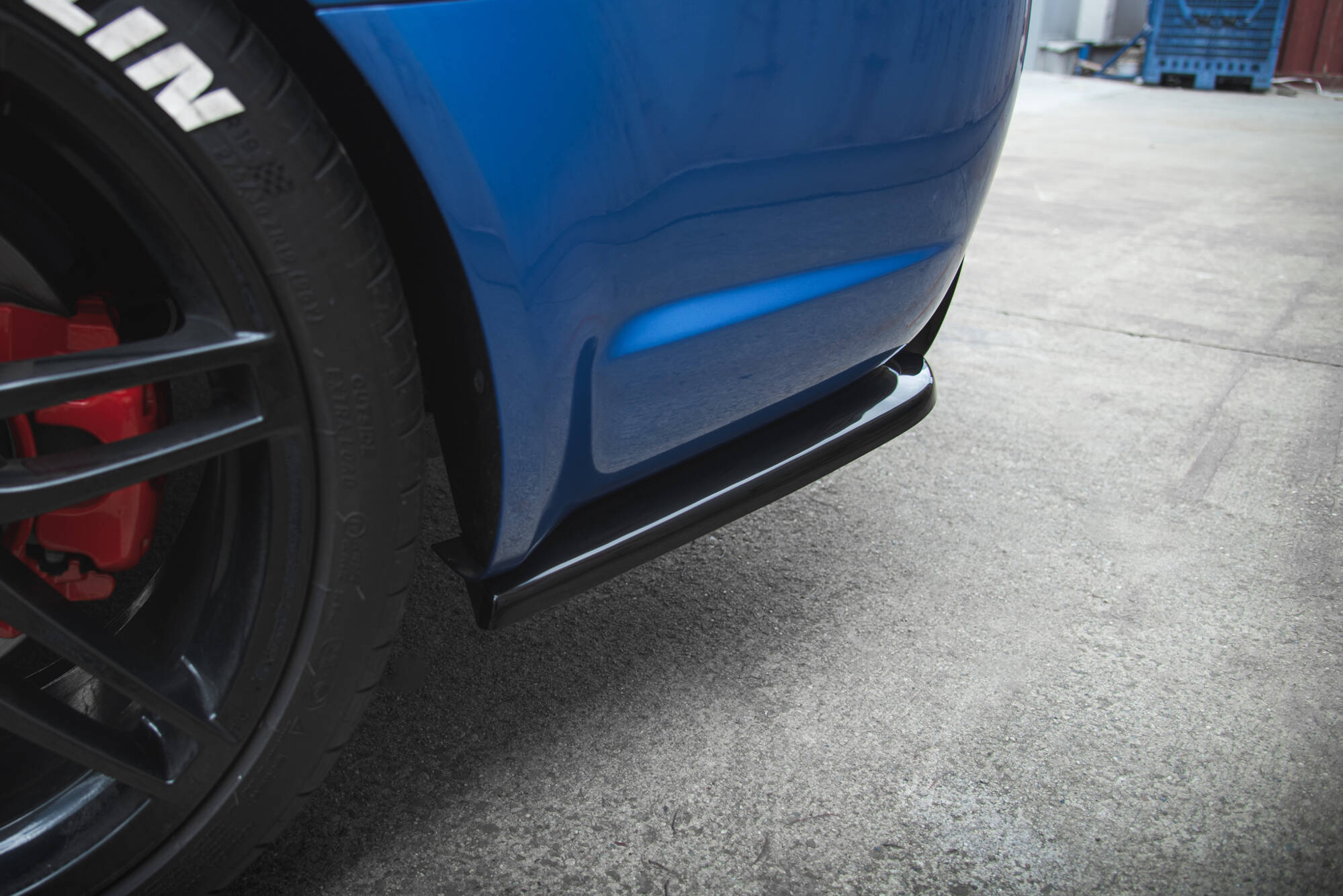 Rear Side Splitters V.2 Audi RS4 Sedan B7 - 2