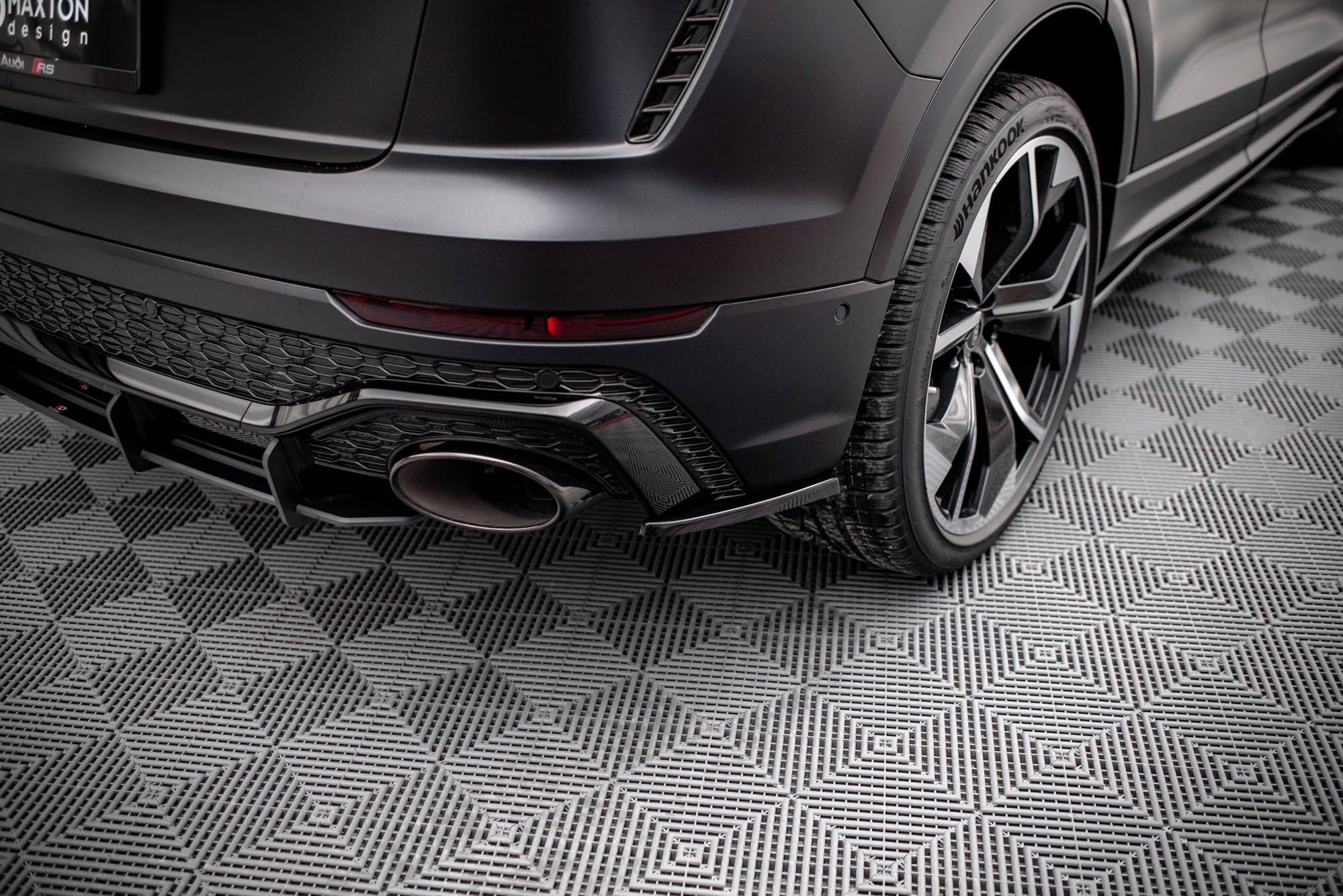 Rear Side Splitters Audi RSQ8 Mk1 - 3