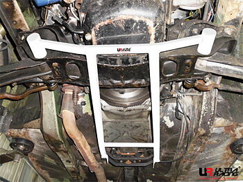 MITSUBISHI LANCER A174 79-87 ULTRA-R 4-PUNKTS FRÄMRE H-STABILISERINGSSTAG