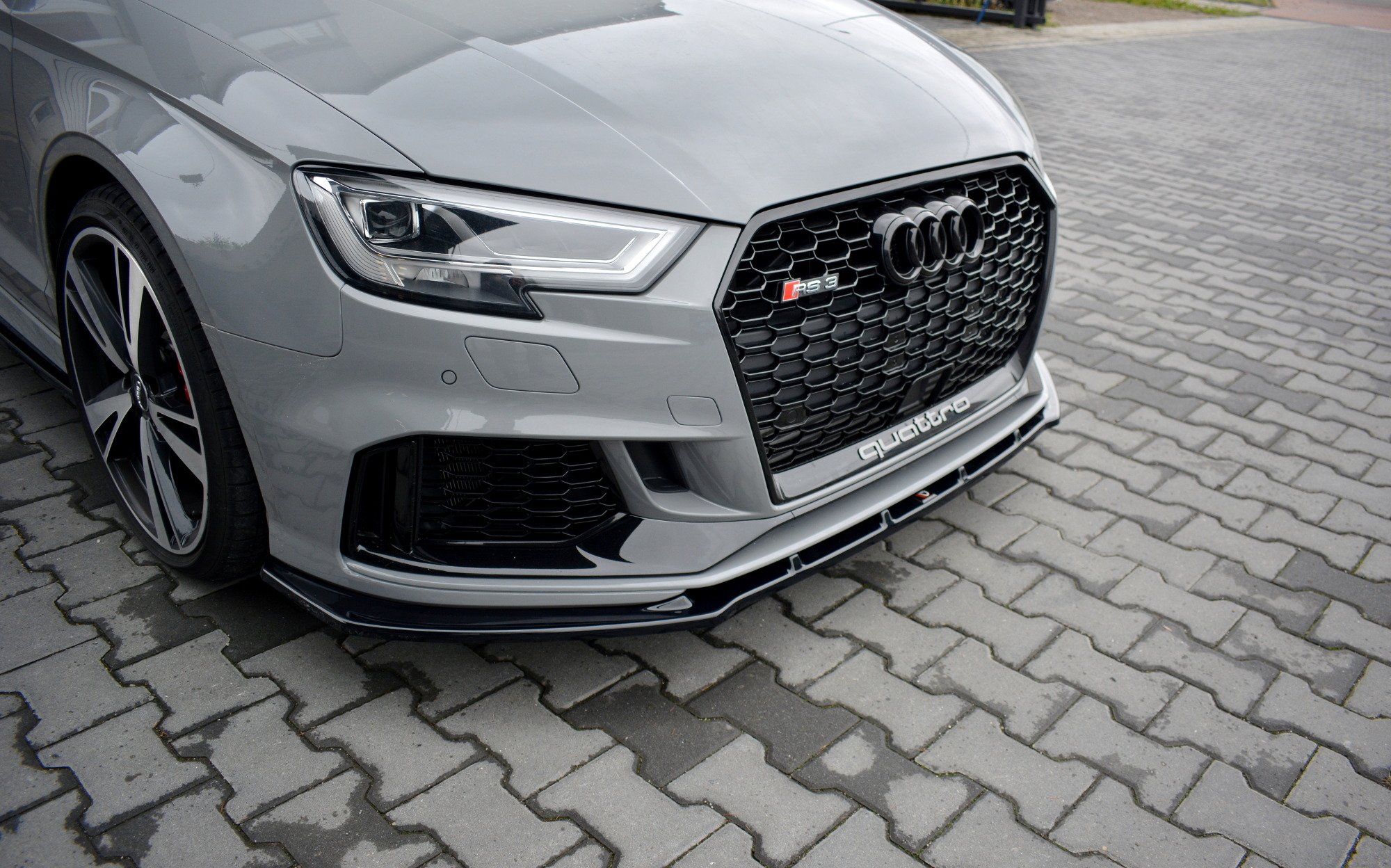 Front Splitter V.1 Audi RS3 8V Facelift Sedan - 3
