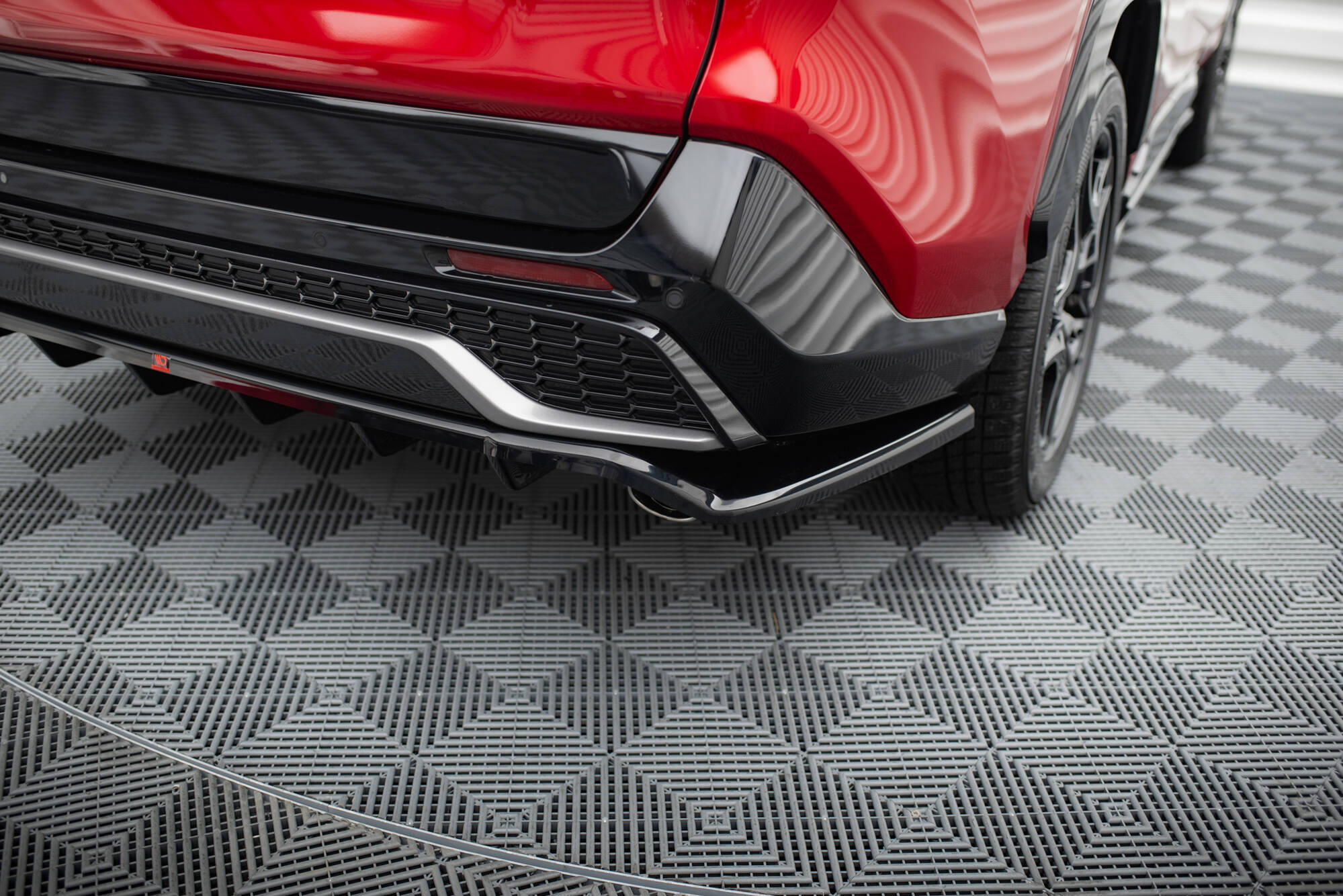 Central Rear Splitter (Vertical Bars) Toyota RAV4 GR Sport Mk5 - 4