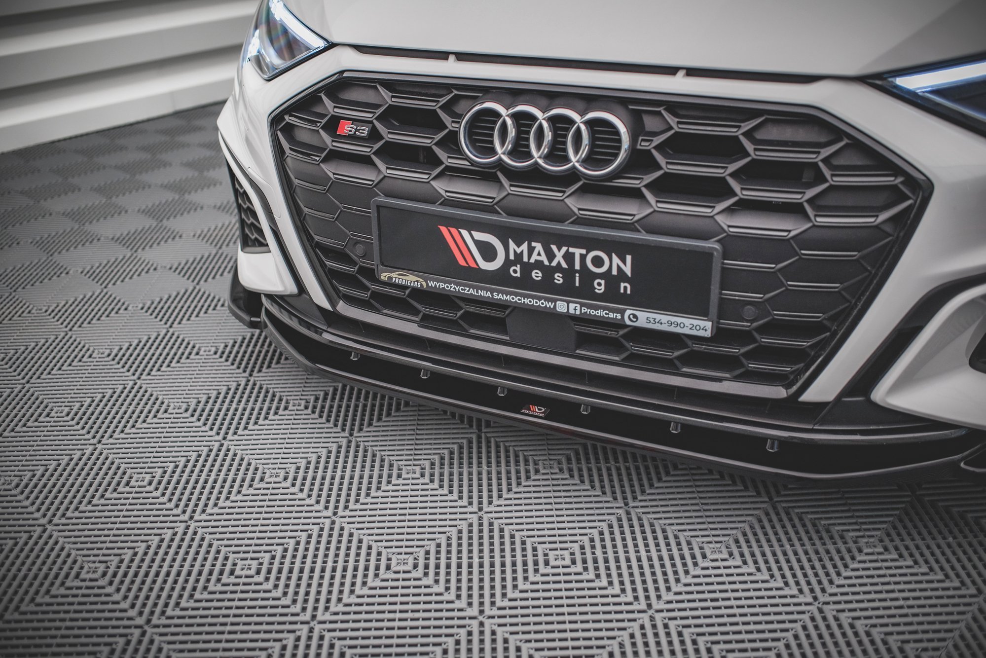 Front Splitter V.4 Audi S3 / A3 S-line 8Y (2020-) - 3