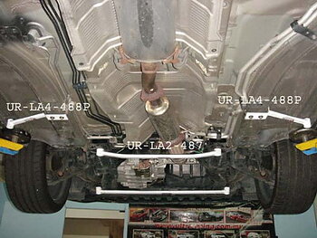 HONDA ODYSSEY ULTRARACING 2X 2-POINT FRONT BRACE