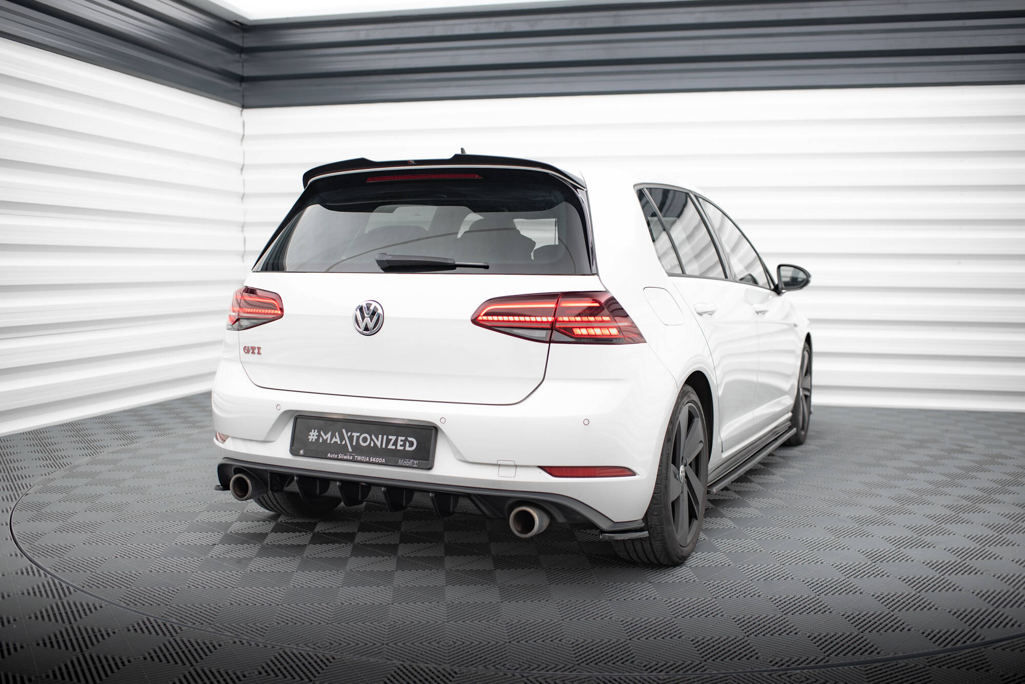 Spoiler CAP V.2 VW Golf 7 R / R-Line / GTI - 3