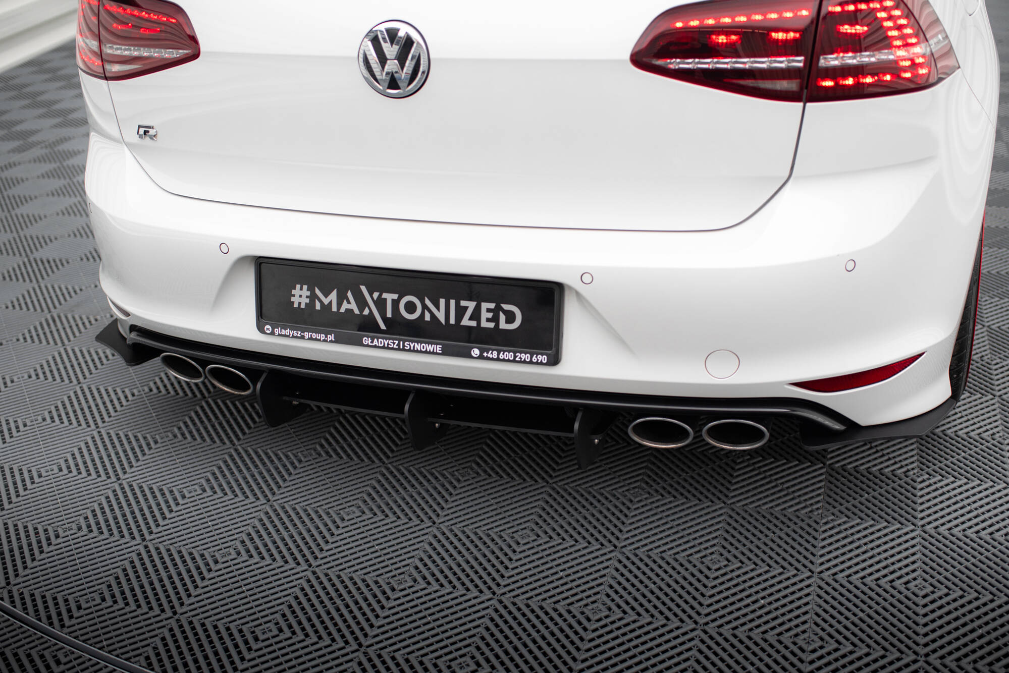 Rear Diffuser & Rear Side Splitters VW Golf R Mk7 Hatchback - 6