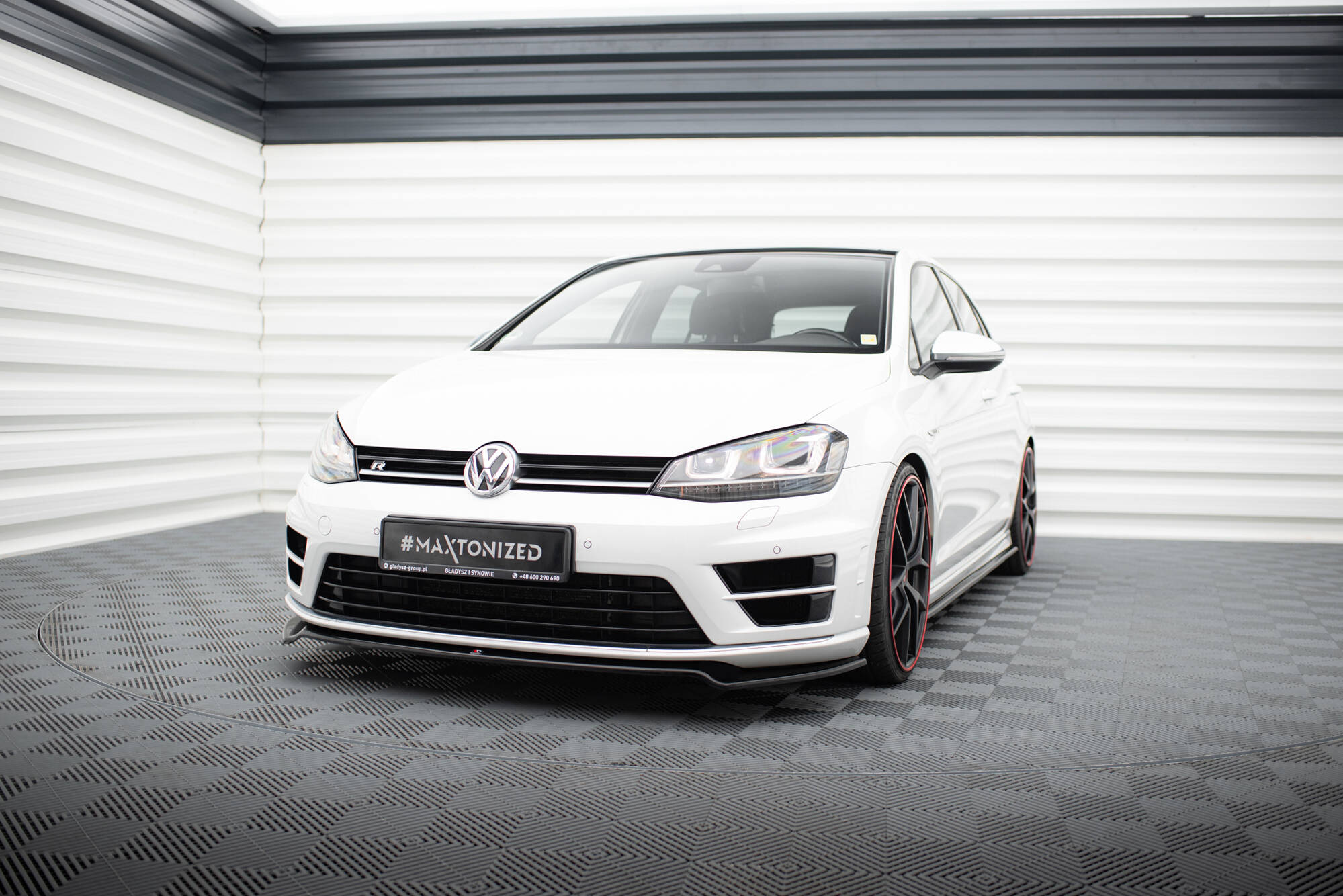 Front Splitter V.2 VW Golf R / R-Line Mk7 - 3