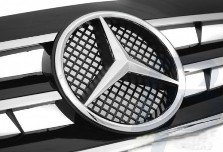 GRILLS MERCEDES W203 00-07 CL STYLE BLACK CHROME - 3