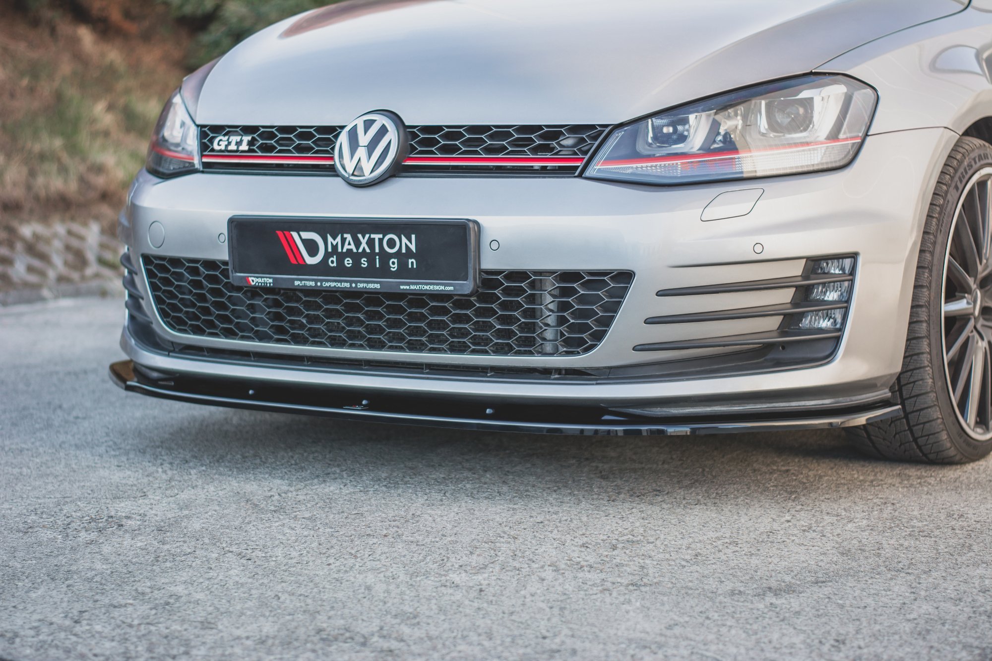 Front Splitter V.1 VW Golf 7 GTI / GTD - 3