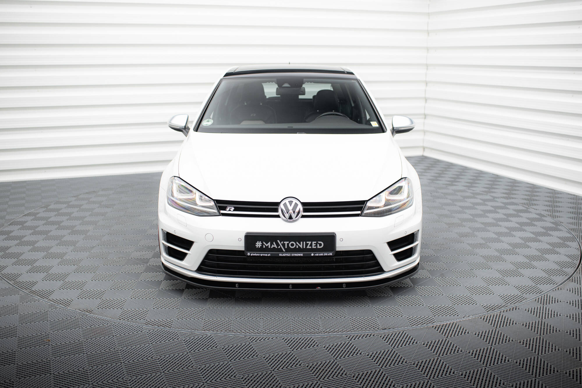Front Splitter V.1 VW Golf R / R-Line Mk7 - 4