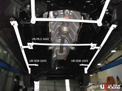 HYUNDAI ELANTRA MD 10+ ULTRARACING 2-POINT MID LOWER BRACE