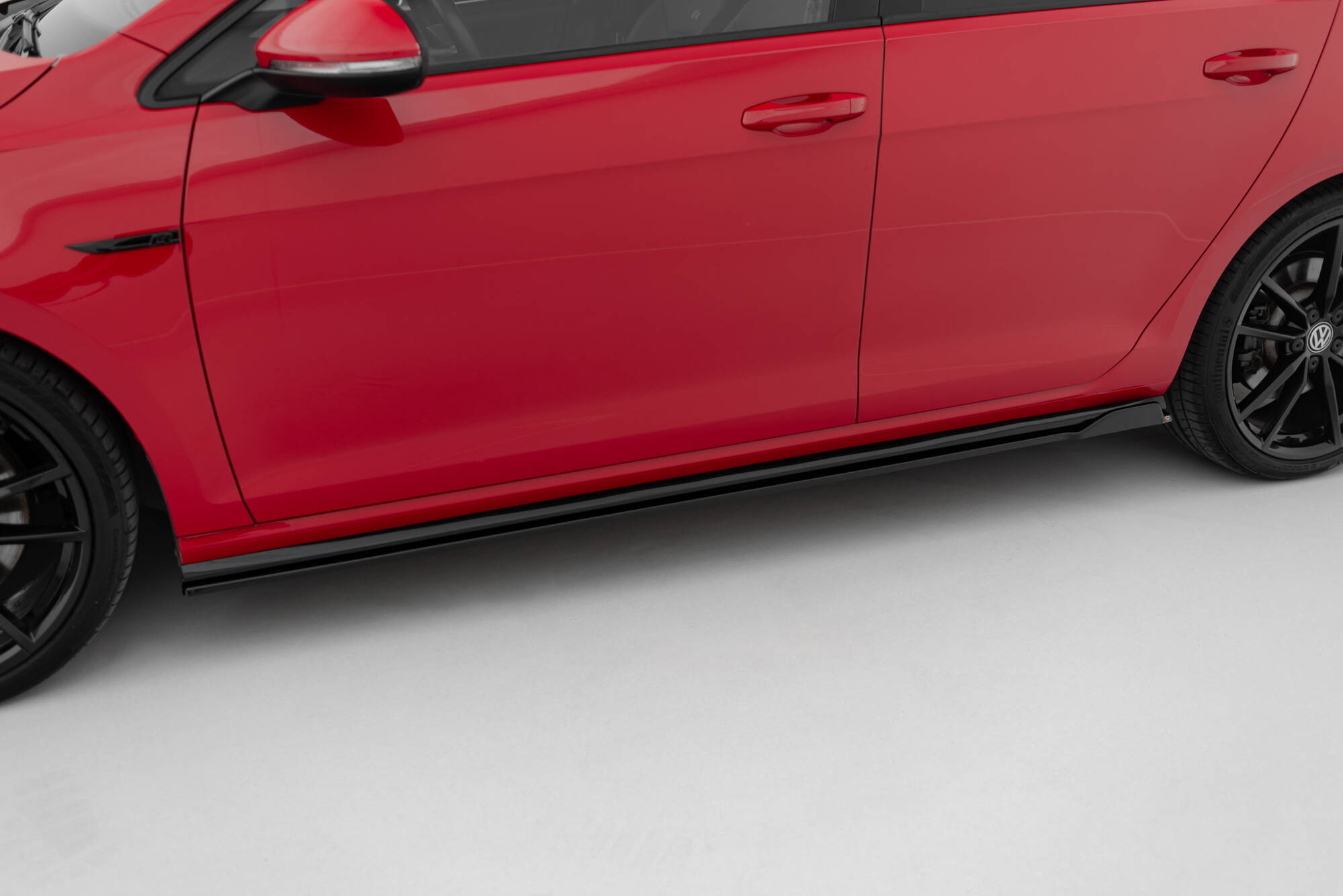 Side Skirts Diffusers V.1 VW Golf 7 R / R-Line Facelift - 3