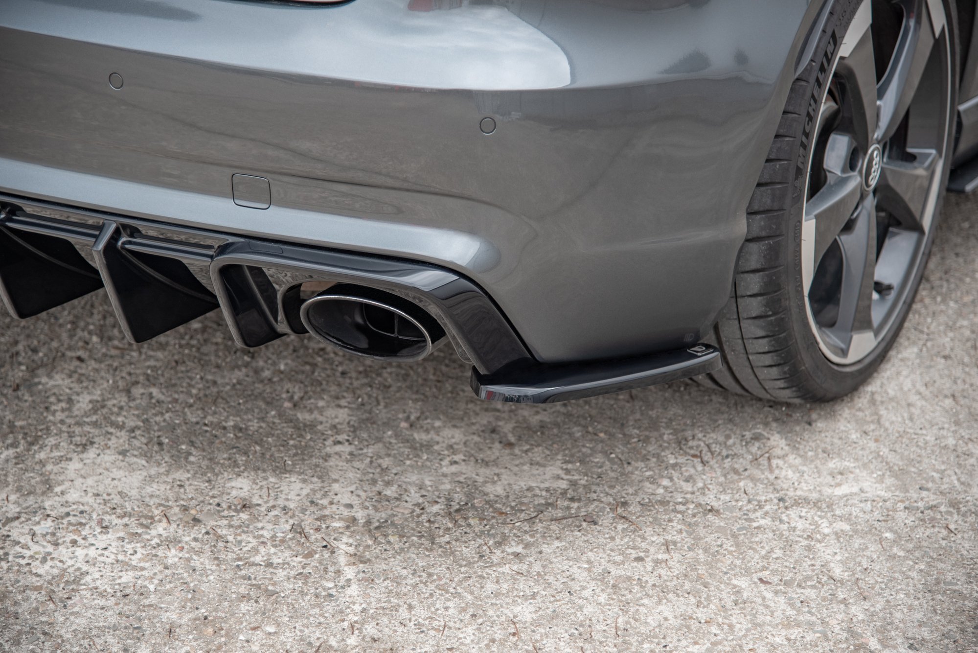 Rear Side Diffusers V2 Audi RS3 8V Sportback (2015-2016) - 4